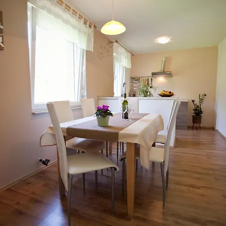 Soca Apartment