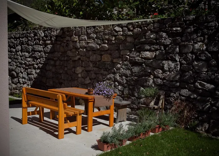 アパート Soca コバリード